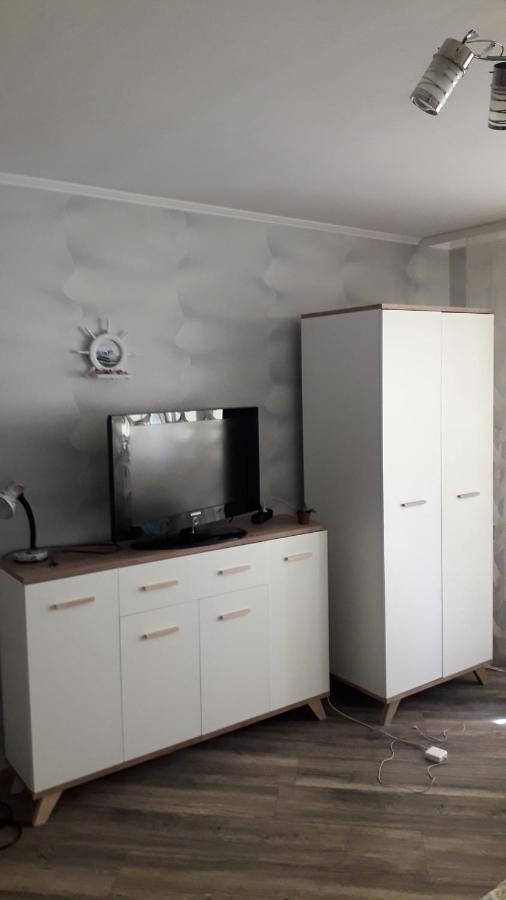 Siguldas Street Apartment In Ventspils Exteriör bild